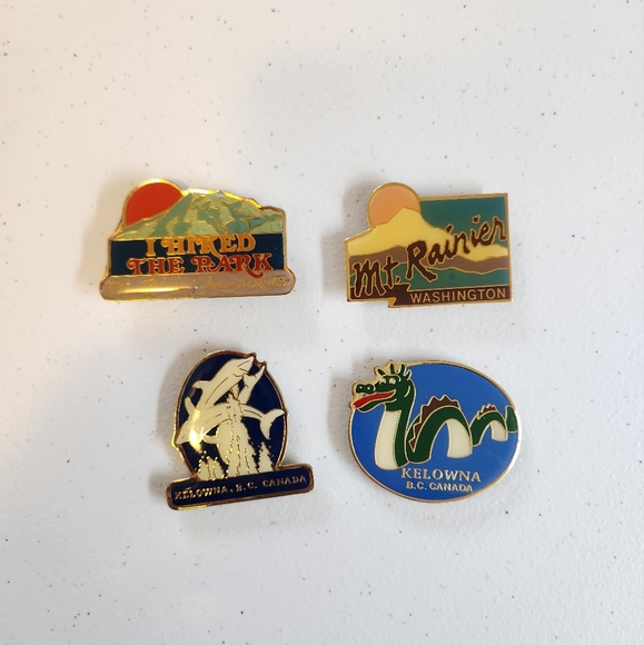 Vintage 90s Travel Magnets Fridge Magnet Mt Rainier Kelowna Ogopogo Eclectic lot - Picture 8 of 8